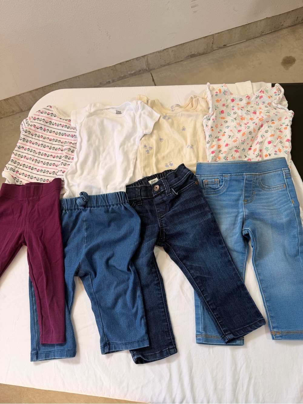 Baby girl 12m Leggings & Jeans Mix - Blue, Dark Blue, Light Blue, Purple